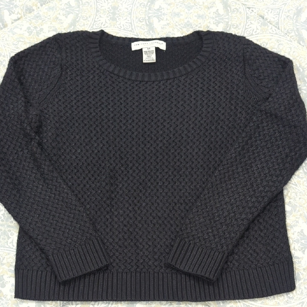 New York Laundry Black Crew Neck Sweater with Textured Knit